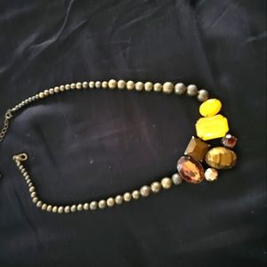 Goldtone gem and faux pearl necklace from Avon